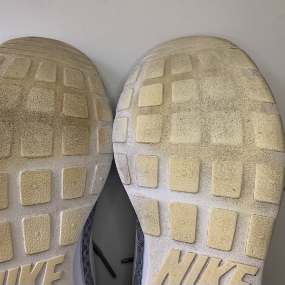 Nike Tanjun Grey / White Sneakers, W7 - Picture 11 of 14
